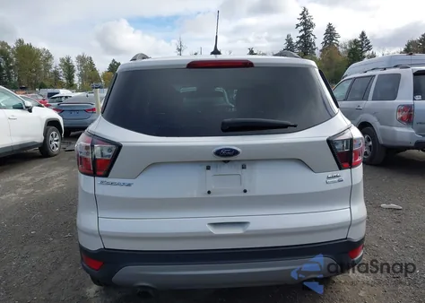 2018 Ford Escape Sel z USA, uszkodzony, nr VIN 1FMCU9HD2JUB84571